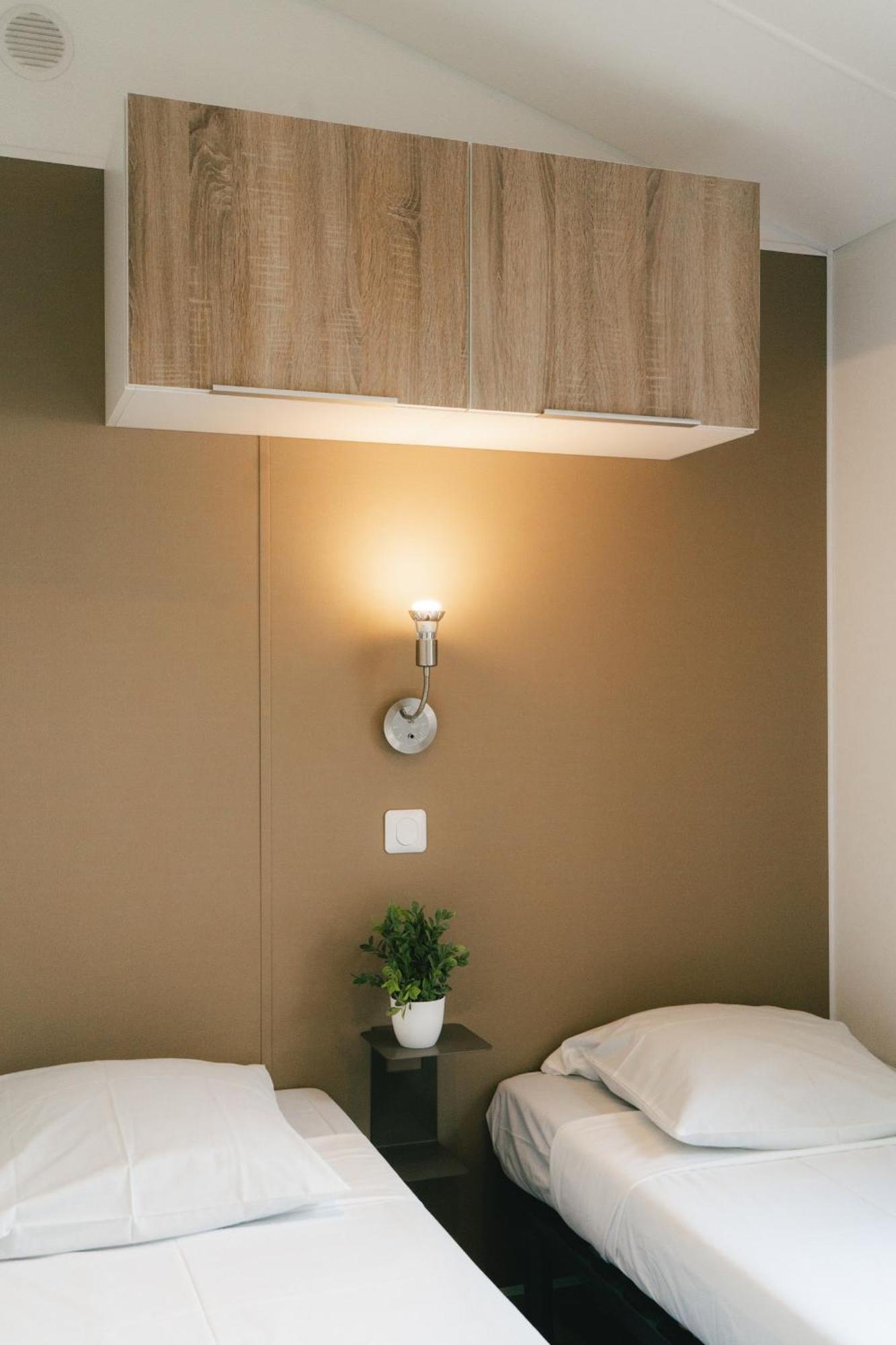 Camping Lou Broustaricq Sanguinet Quarto foto